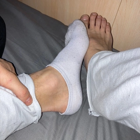 Feetforyou