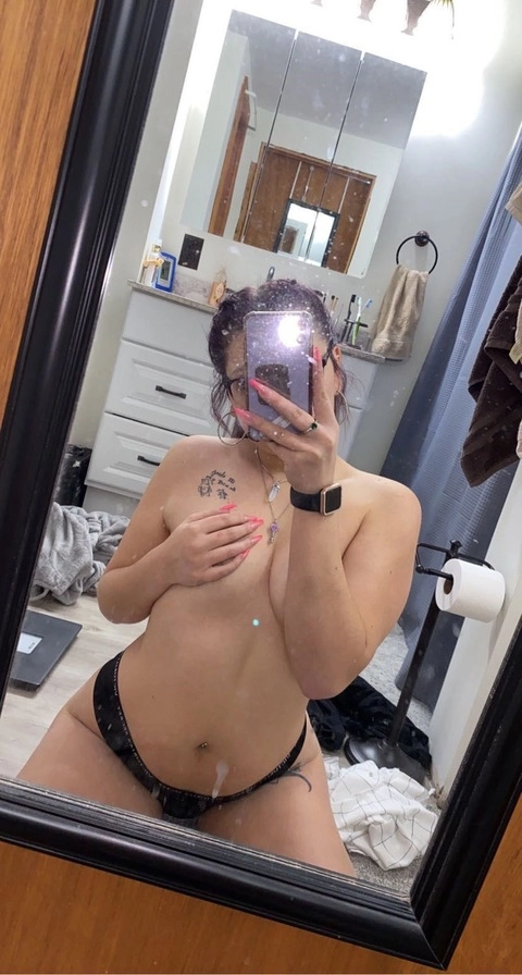 Angel OnlyFans Picture