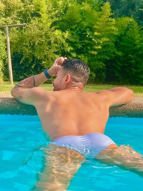 Anderson Lozano OnlyFans Picture