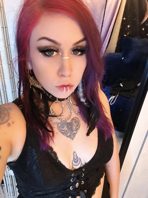 Murderki77en OnlyFans Picture