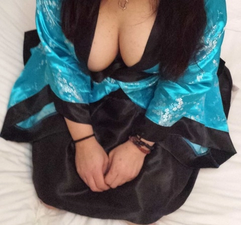 Hitomi OnlyFans Picture