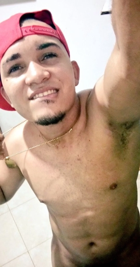 Moises Chirinos OnlyFans Picture