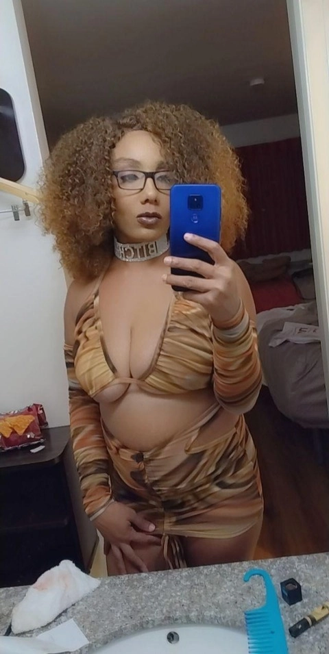 Yazmine OnlyFans Picture