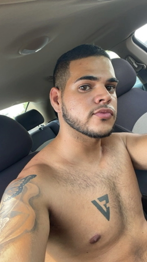 luis OnlyFans Picture