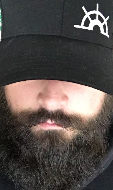 Beard4U2Rub OnlyFans Picture