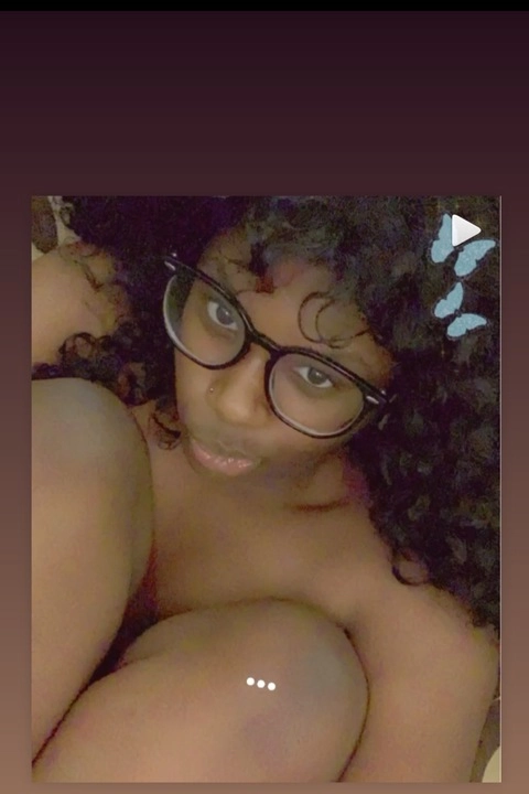 ChocolateXBunny OnlyFans Picture