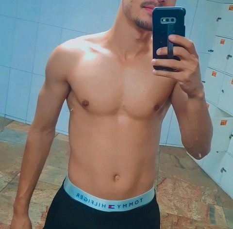 Lucas Alves Ferreira OnlyFans Picture