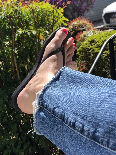 Barefoot520 OnlyFans Picture