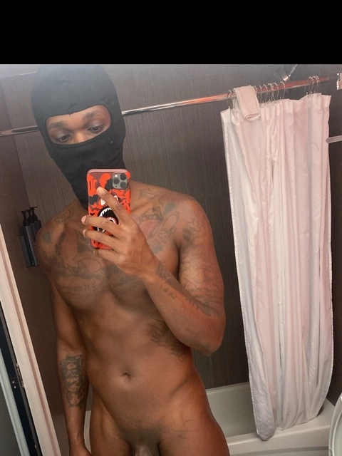 Mr. No Face No Case 🥷😈🍆