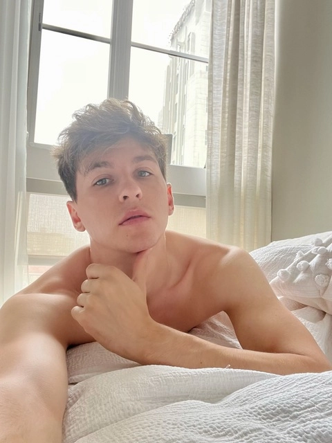 Mitchell OnlyFans Picture