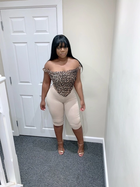 Aniya OnlyFans Picture