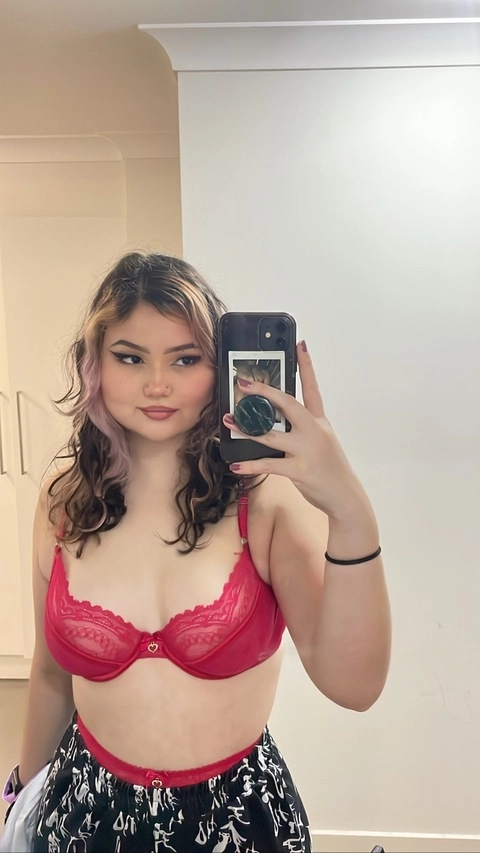 Ruby Jade OnlyFans Picture