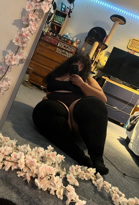 ?ThiccFlixx? OnlyFans Picture