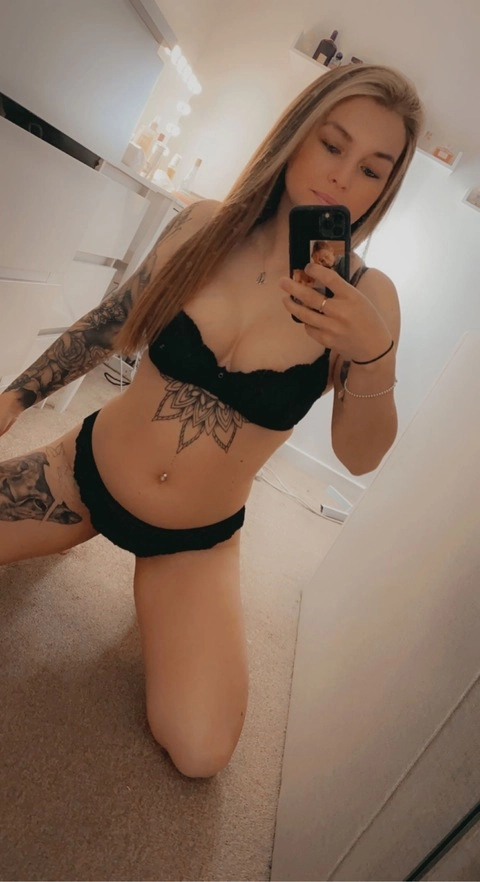 🧡Lacey Grey FREE🧡 OnlyFans Picture