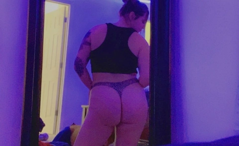 Sunny OnlyFans Picture