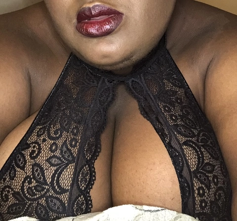 Silk Armstrong and The Curve OnlyFans Picture