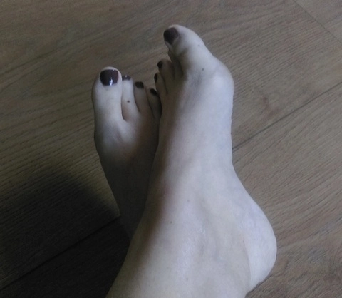 Flirty Feet OnlyFans Picture
