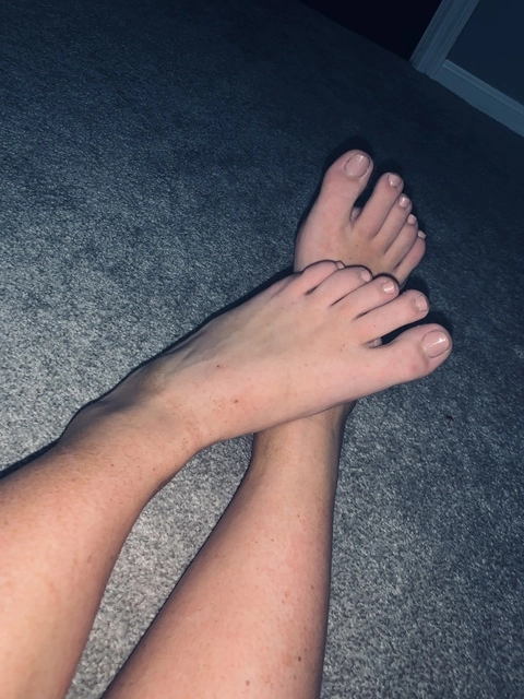 FeetOnly