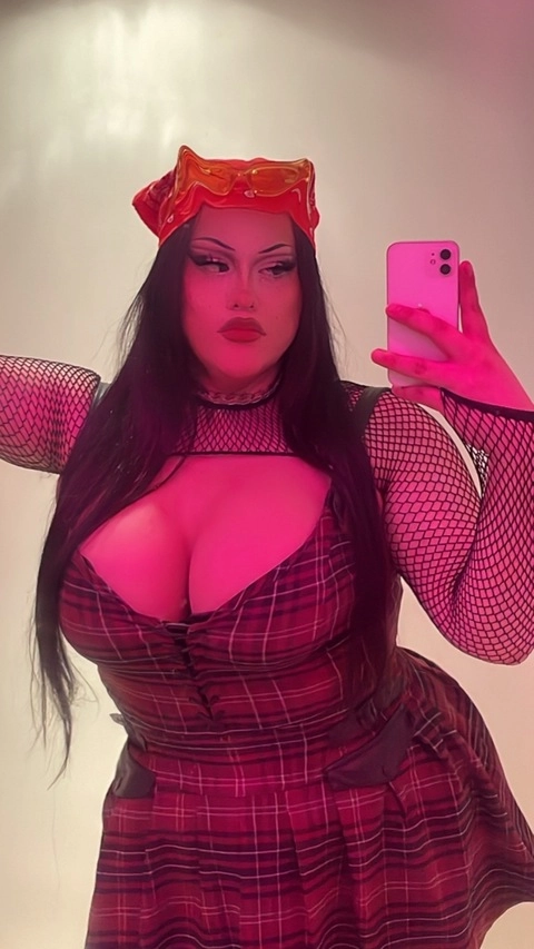 Charlotte Blade🔪 OnlyFans Picture