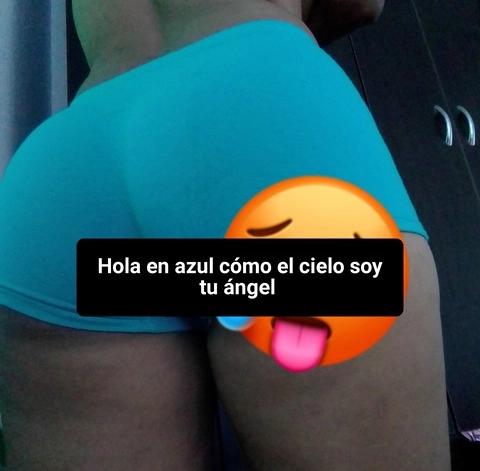 Aquí puedes ver y divertirte conmigo 👯👙🍑 OnlyFans Picture