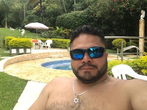 Albert Chavez OnlyFans Picture