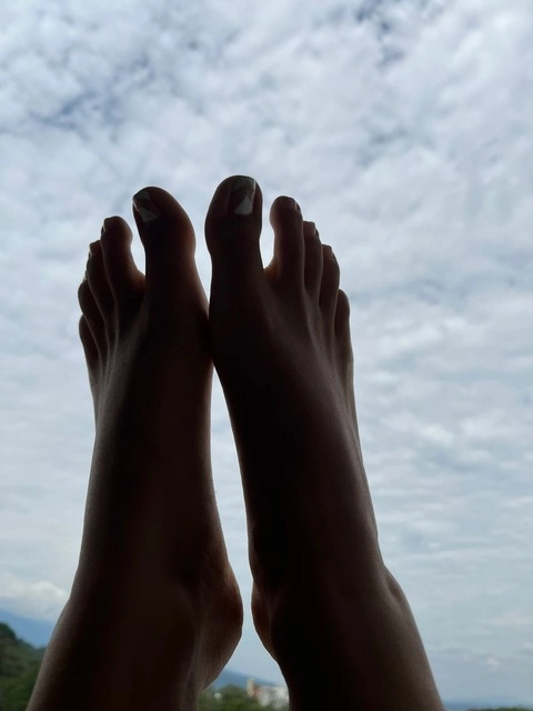 Kekixxfeet OnlyFans Picture