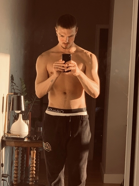 Brandon OnlyFans Picture