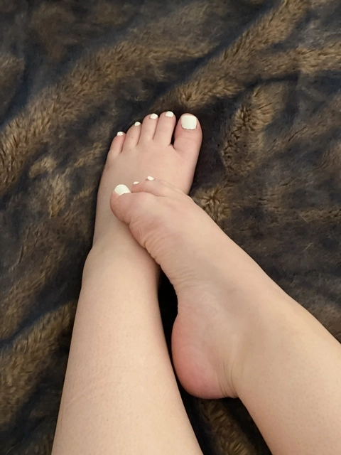 The Prettiest Feet OnlyFans Picture