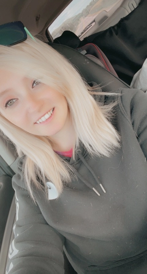 BlondeDevil24