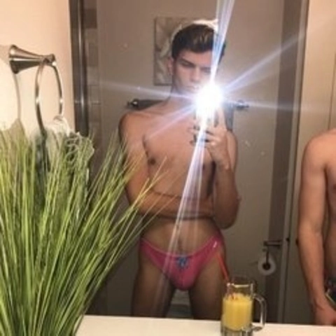 MaxRoseXXX OnlyFans Picture