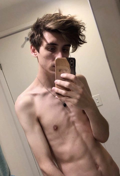 charlie  ? OnlyFans Picture