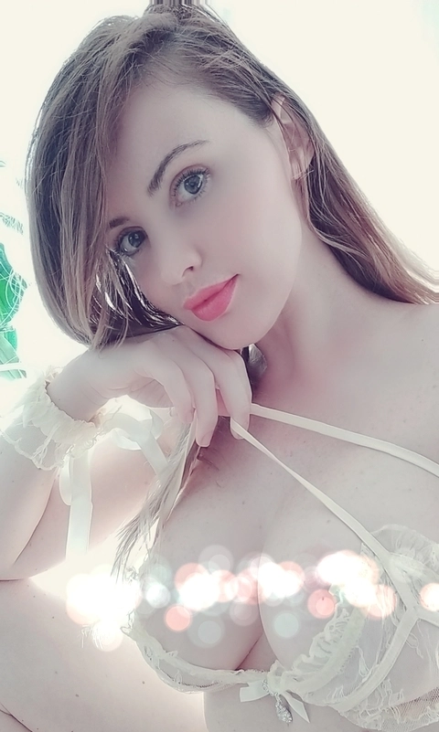 Angi OnlyFans Picture