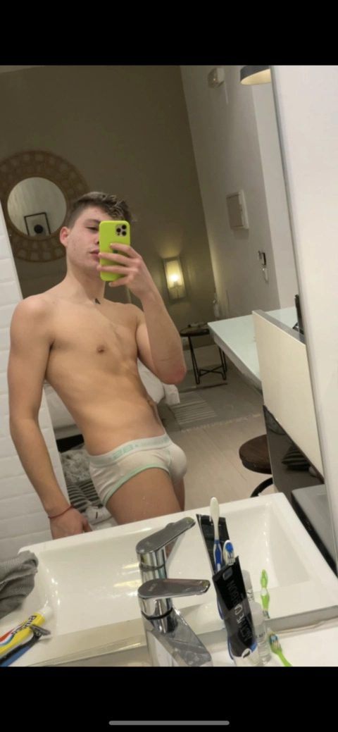 Ángel OnlyFans Picture