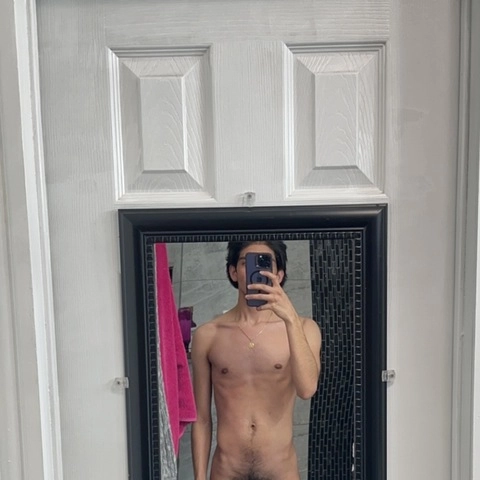 Alan OnlyFans Picture