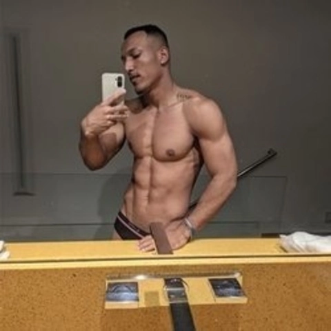 Milton Souza OnlyFans Picture