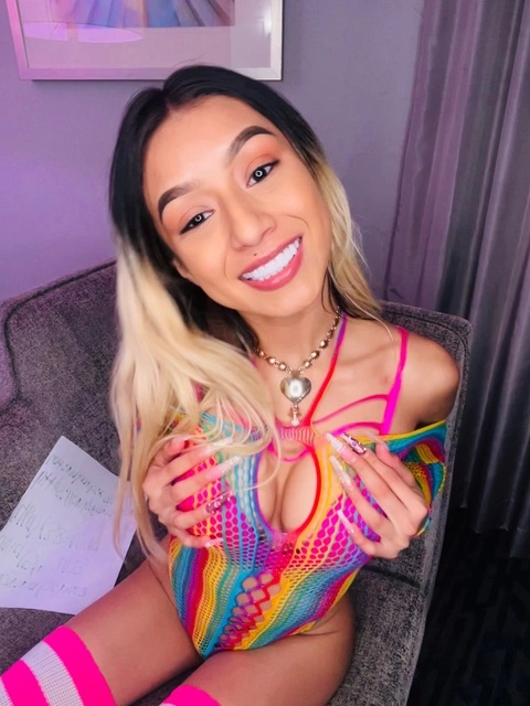 Sabrina The Latina barbie OnlyFans Picture