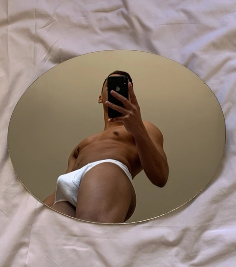 Peachy_max2 OnlyFans Picture