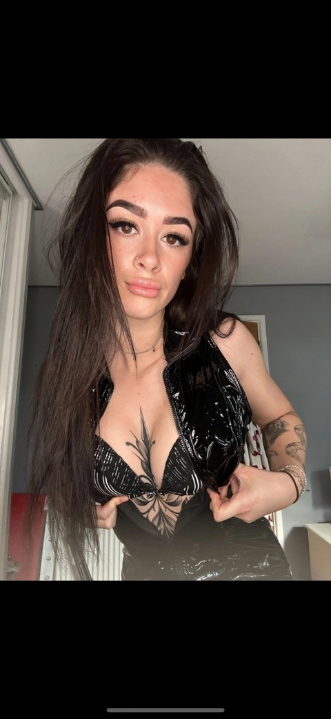 kels x OnlyFans Picture