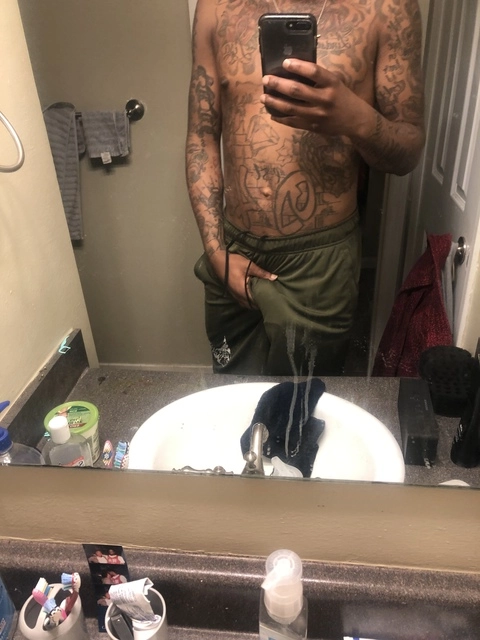 Shaquillle’$unFlower OnlyFans Picture