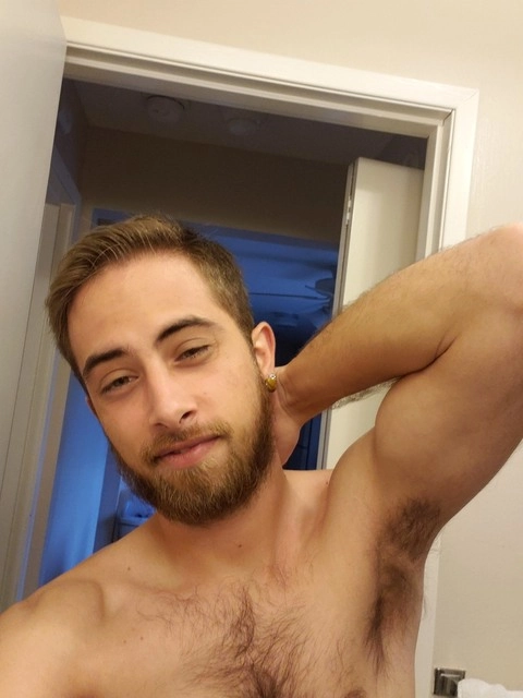 Nathan powells OnlyFans Picture