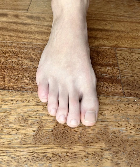 Miky - Onlyfeet OnlyFans Picture