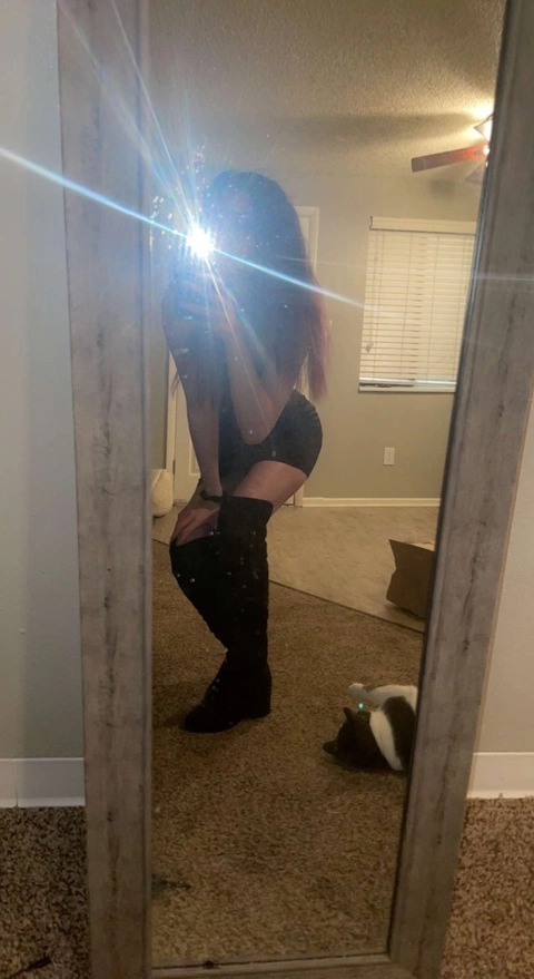 Erinn OnlyFans Picture