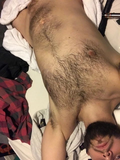 HairyVers420 OnlyFans Picture