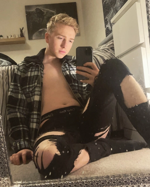 joey the hoey? OnlyFans Picture