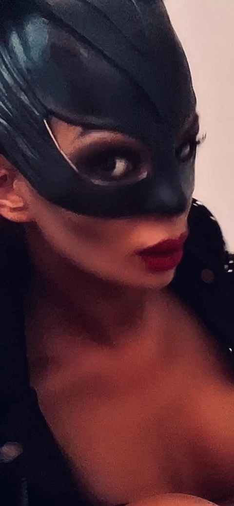 Black Cat OnlyFans Picture