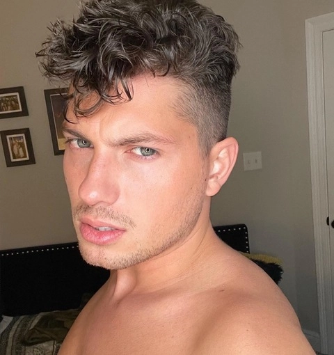 troy OnlyFans Picture