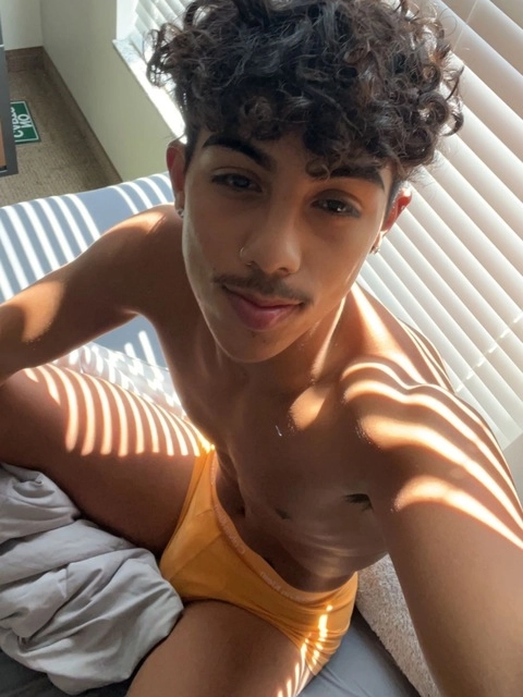 latino twink OnlyFans Picture