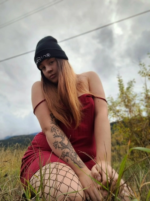 Melly      ~Free OnlyFans