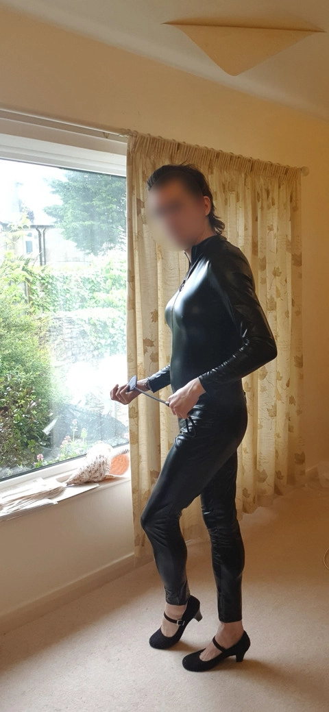 Mistress Laura OnlyFans Picture