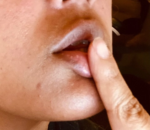 Shhhh_secrets OnlyFans Picture